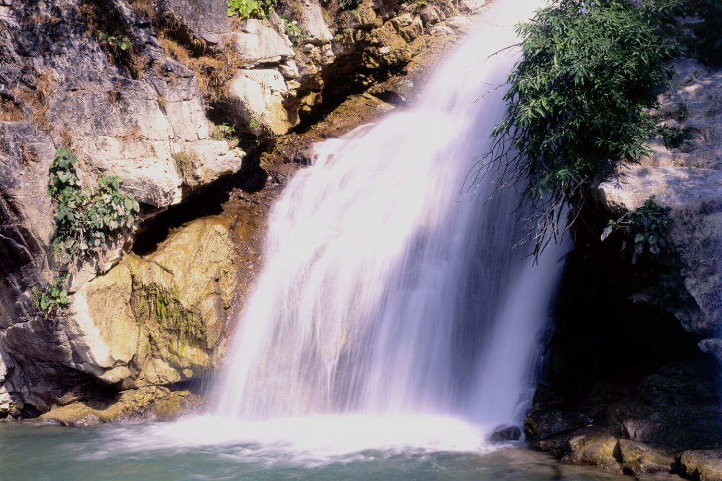 Places to Visit Shikhar Falls, Dehradun