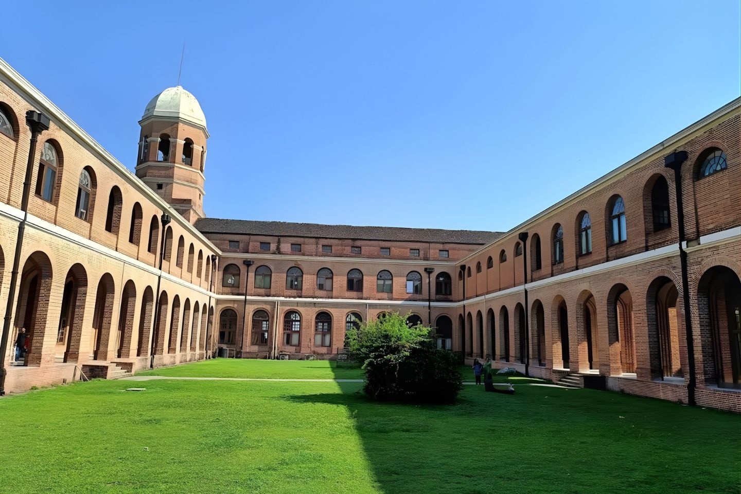 Forest Research Institute, Dehradun