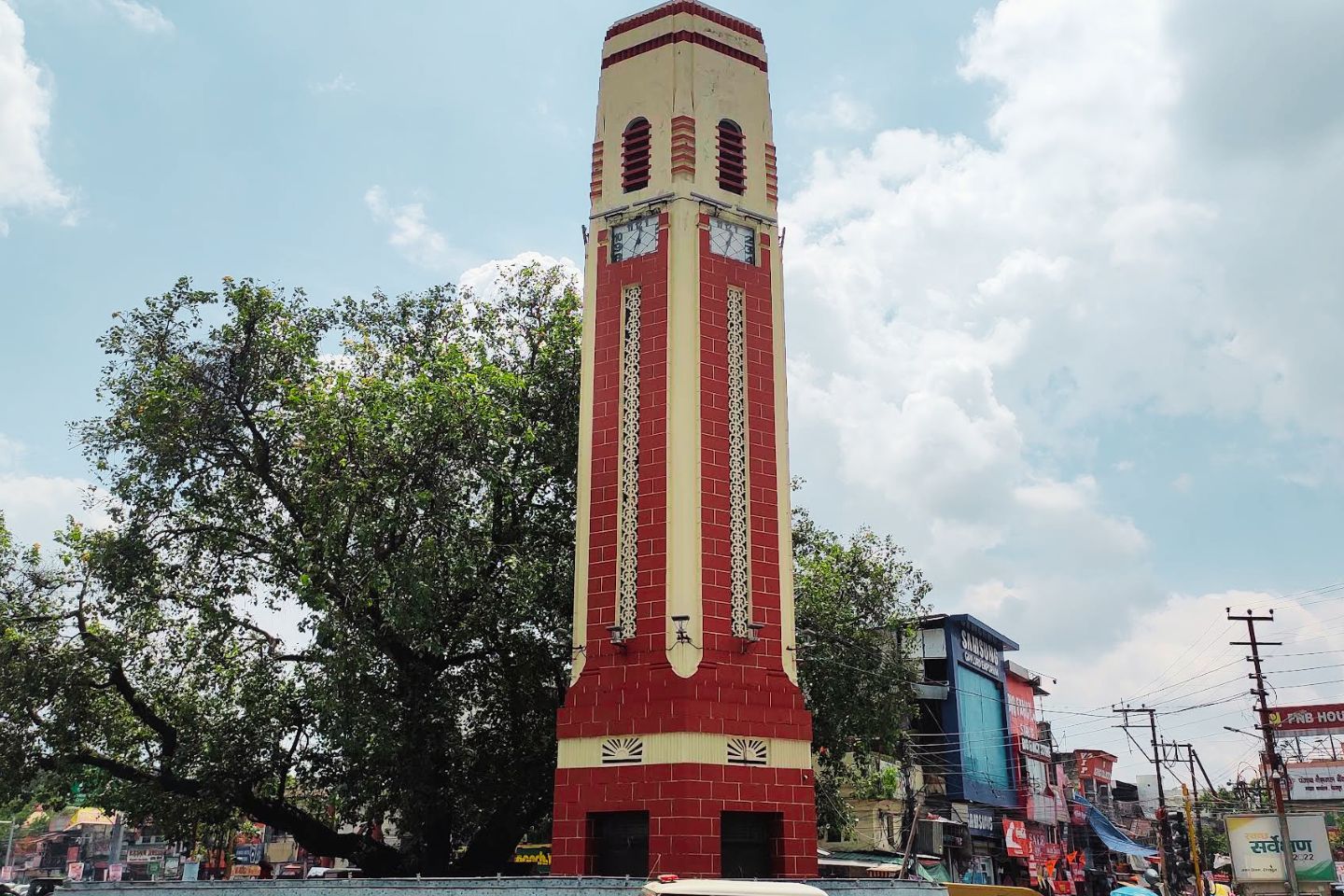 Ghanta Ghar / Clock Tower Dehradun